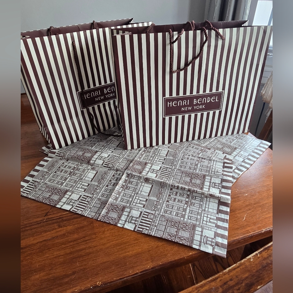 Henri Bendel New York paper gift bags
